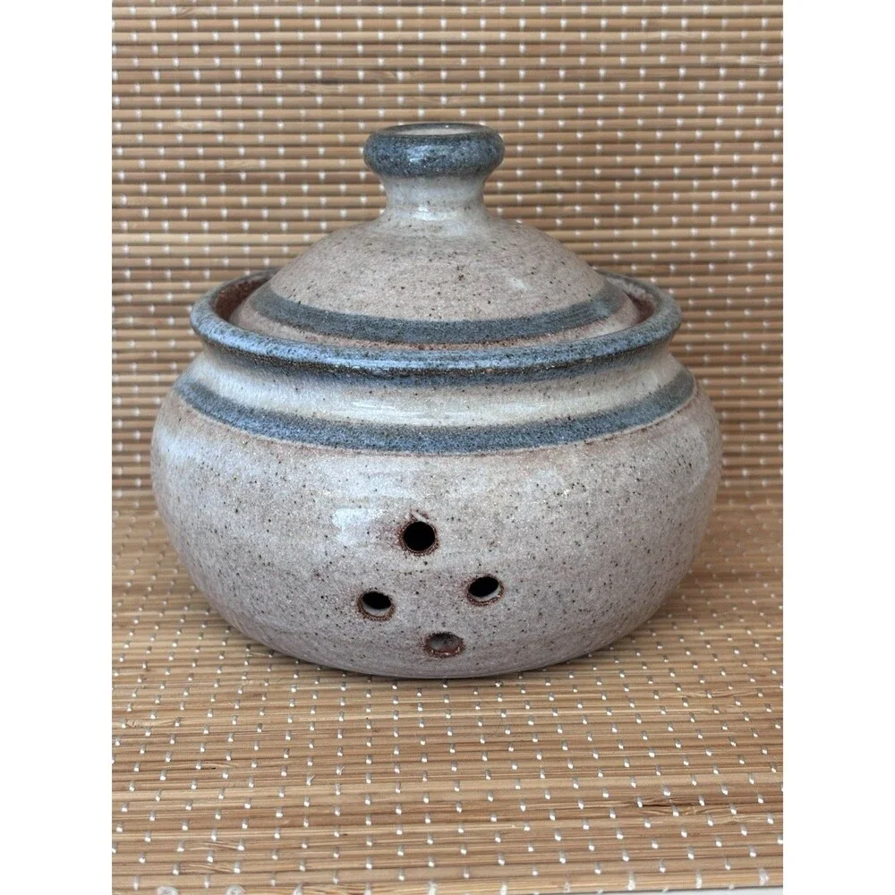 Vintage 1984 Stoneware Garlic Jar Blue Beige Handmade Cottagecore Grandmacore